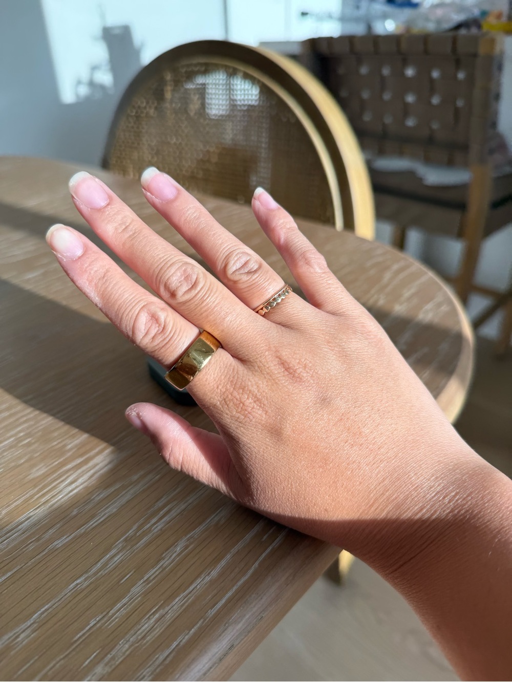 Oura ring 4 in Gold size 7